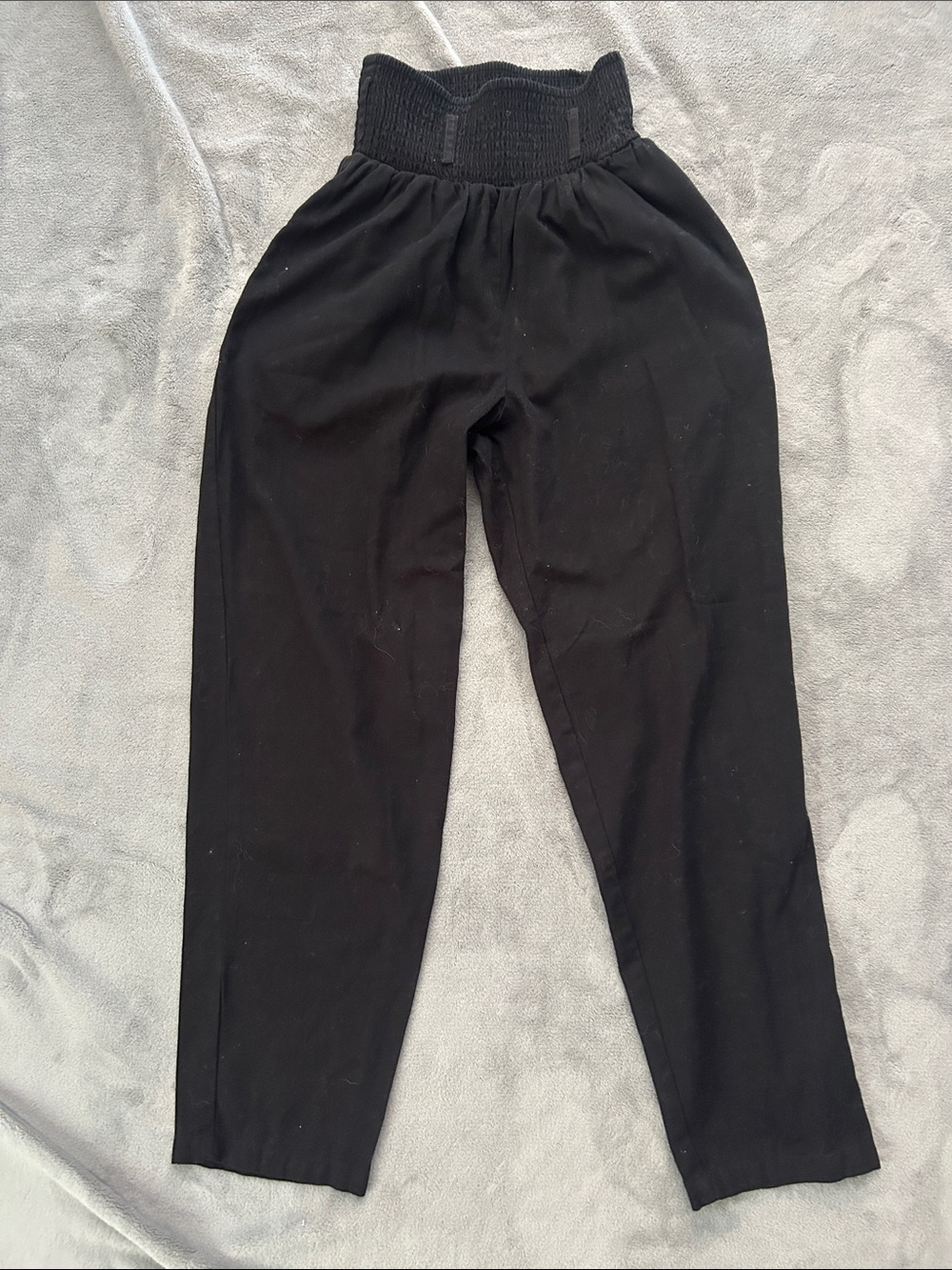Lucy & Yak Black Smocked High-Waist Joggers
